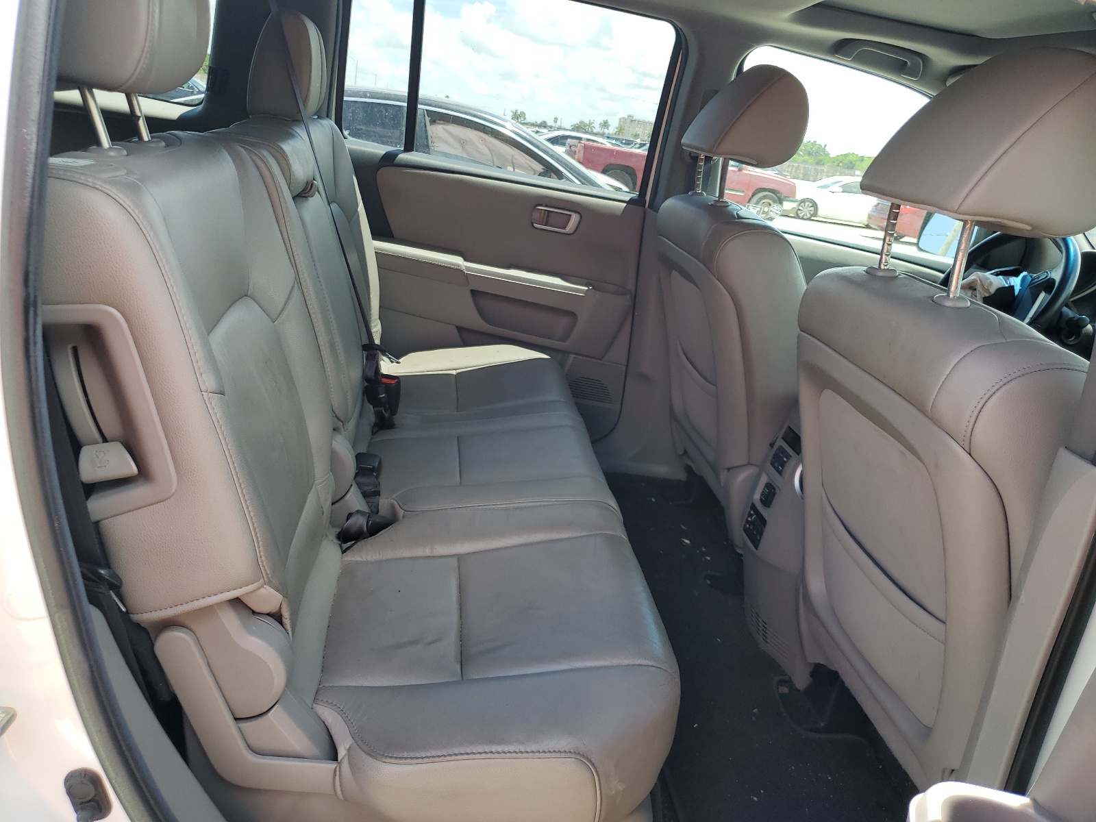 5FNYF3H68CB027030 2012 Honda Pilot Exl