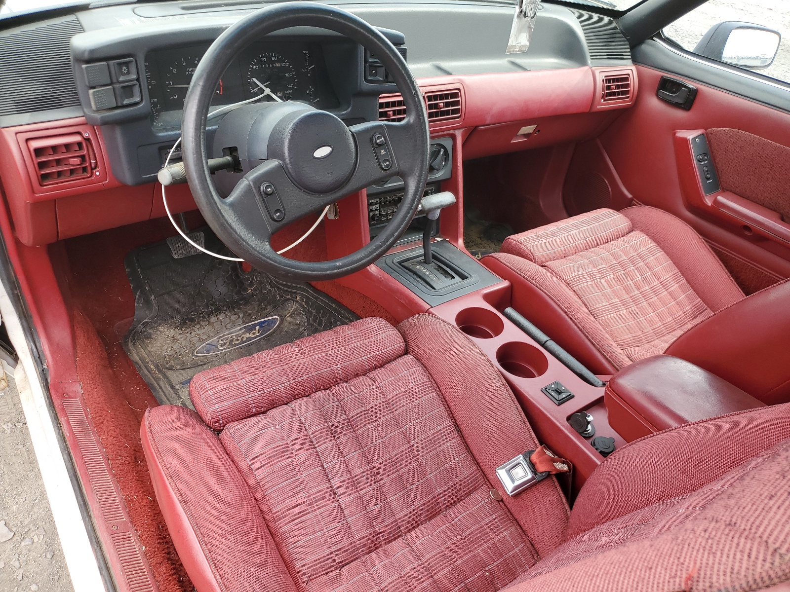 1FABP44E9KF242759 1989 Ford Mustang Lx