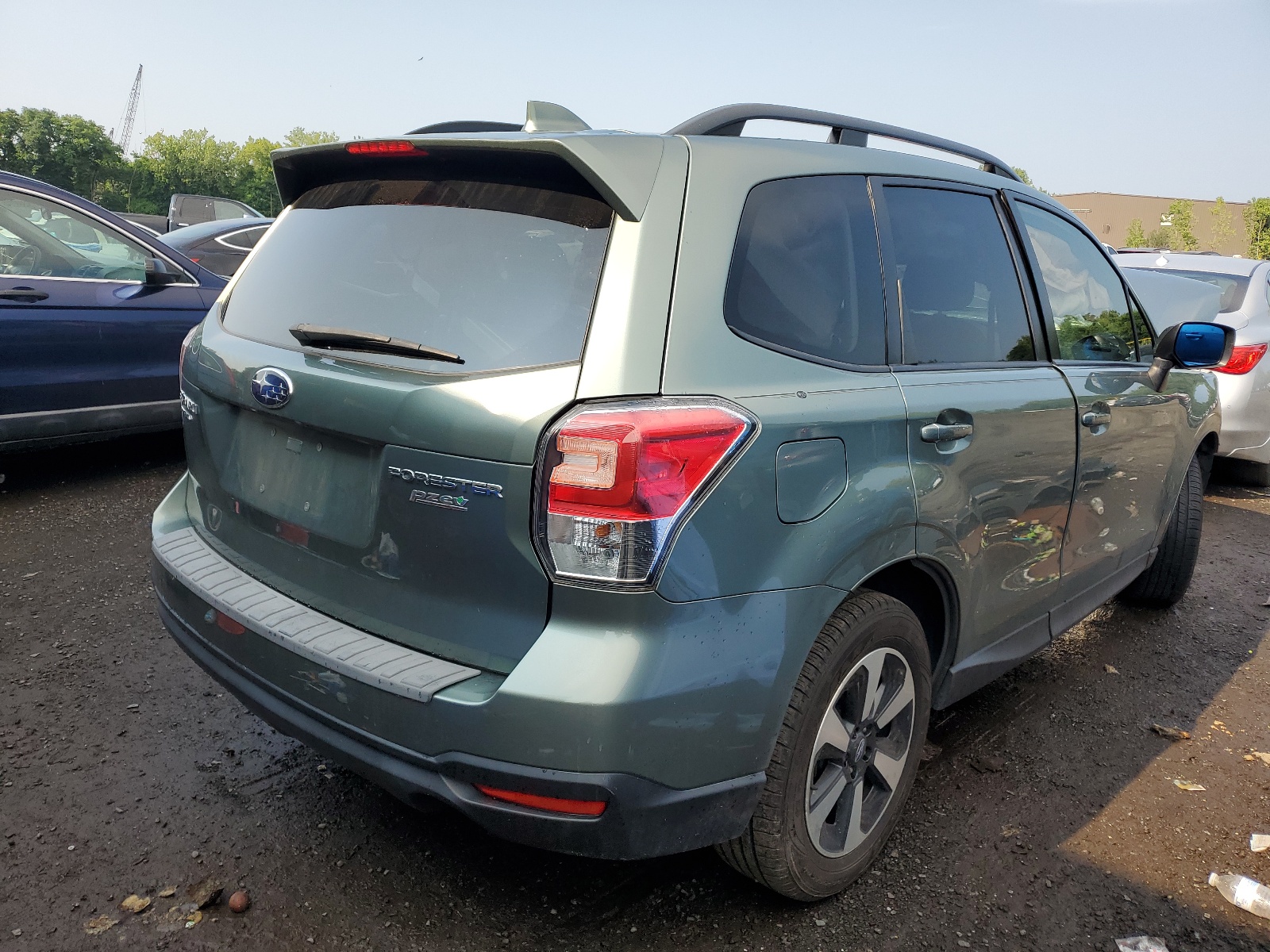 JF2SJAGC2HH464269 2017 Subaru Forester 2.5I Premium