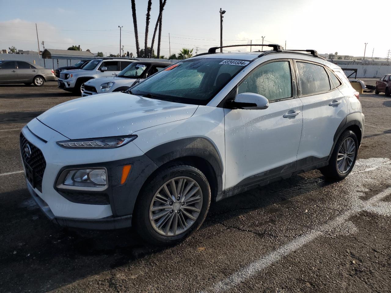 KM8K6CAA8JU110820 2018 HYUNDAI KONA - Image 1