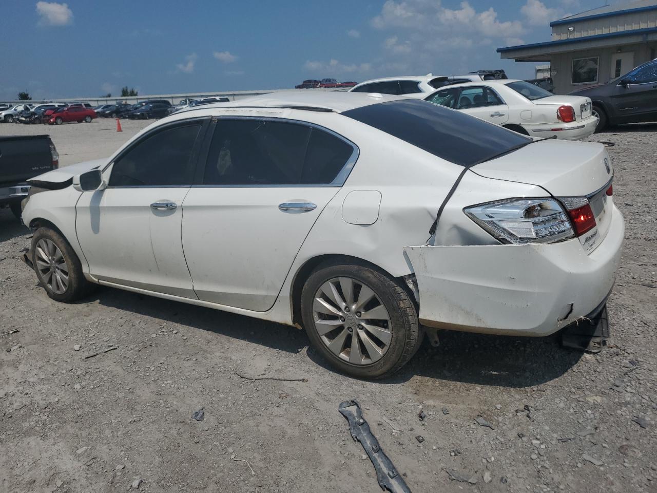 VIN 1HGCR2F86DA163765 2013 HONDA ACCORD no.2