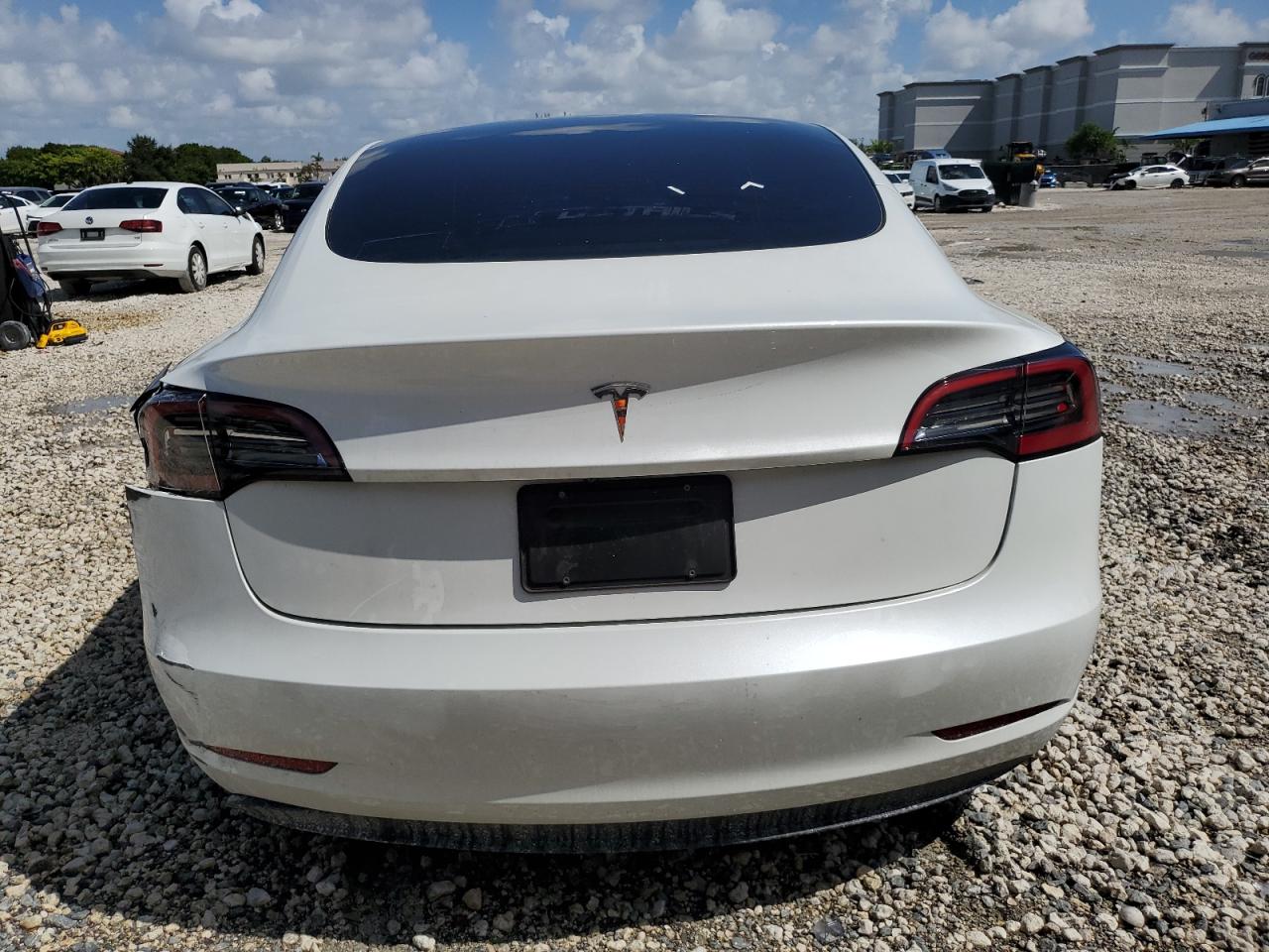 5YJ3E1EA1PF582899 2023 Tesla Model 3