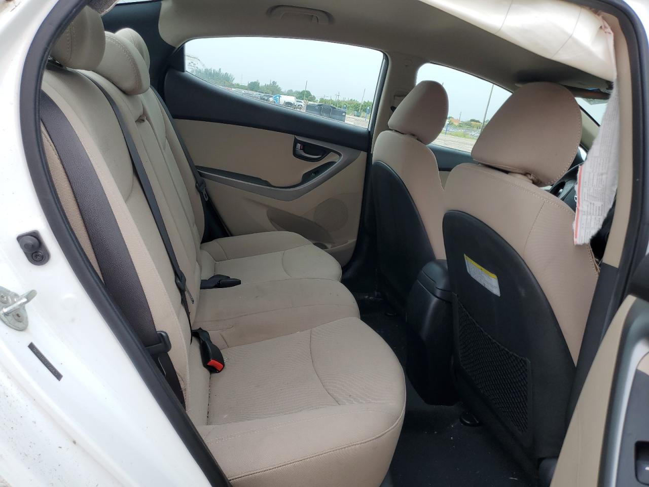 2015 Hyundai Elantra Se VIN: 5NPDH4AE5FH566825 Lot: 66560884