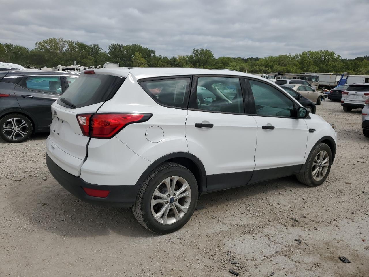 2019 Ford Escape S VIN: 1FMCU0F74KUA88127 Lot: 66395624