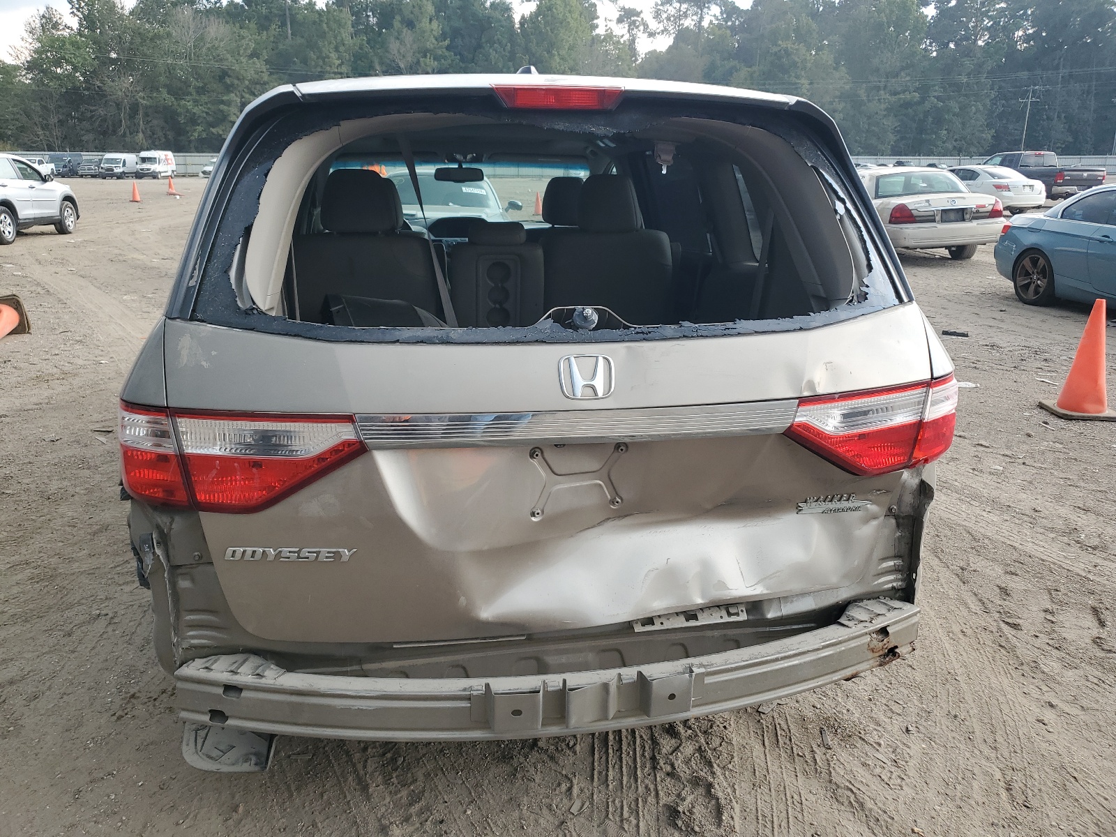 5FNRL5H67BB059667 2011 Honda Odyssey Exl