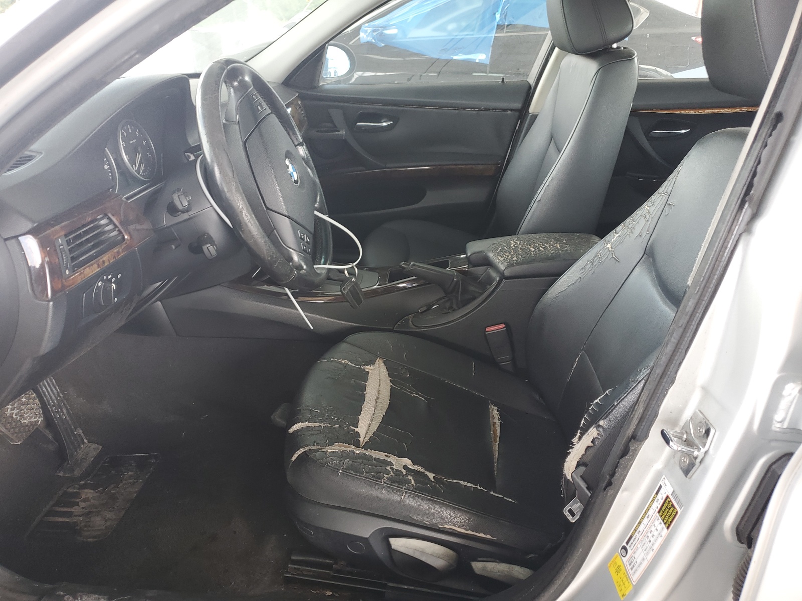 WBAVA33597PG51415 2007 BMW 328 I