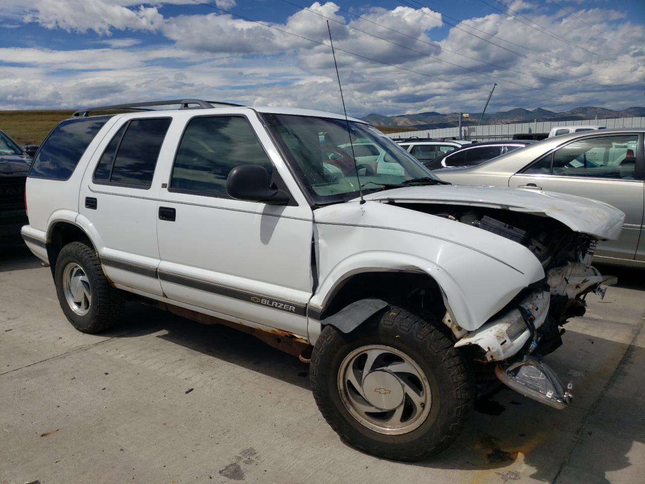 1996 Chevrolet Blazer - Image 4