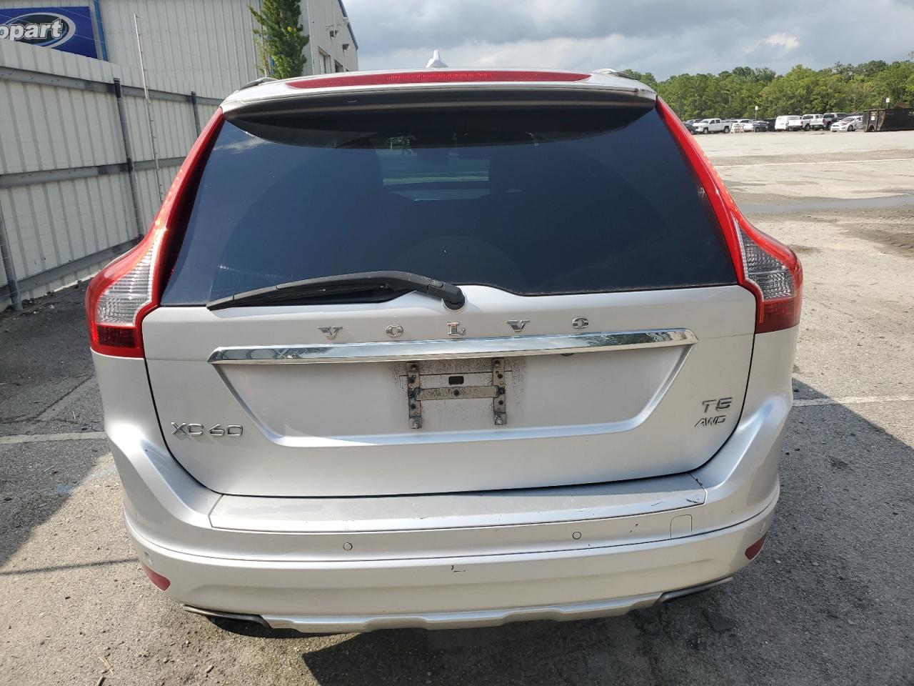 YV4612RK6F2755364 2015 Volvo Xc60 T5 Premier