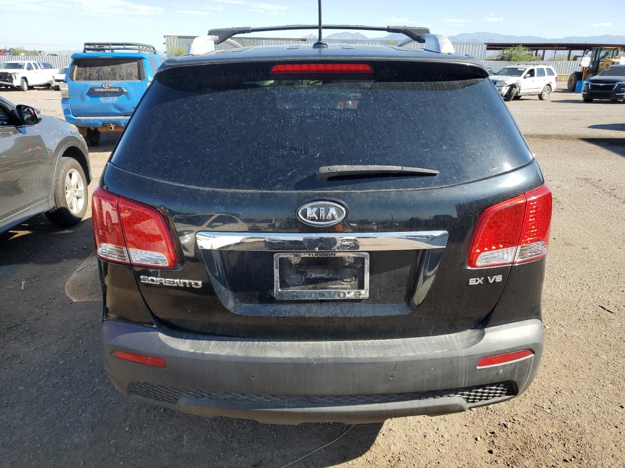 2011 Kia Sorento Ex VIN: 5XYKU4A25BG073706 Lot: 68741084