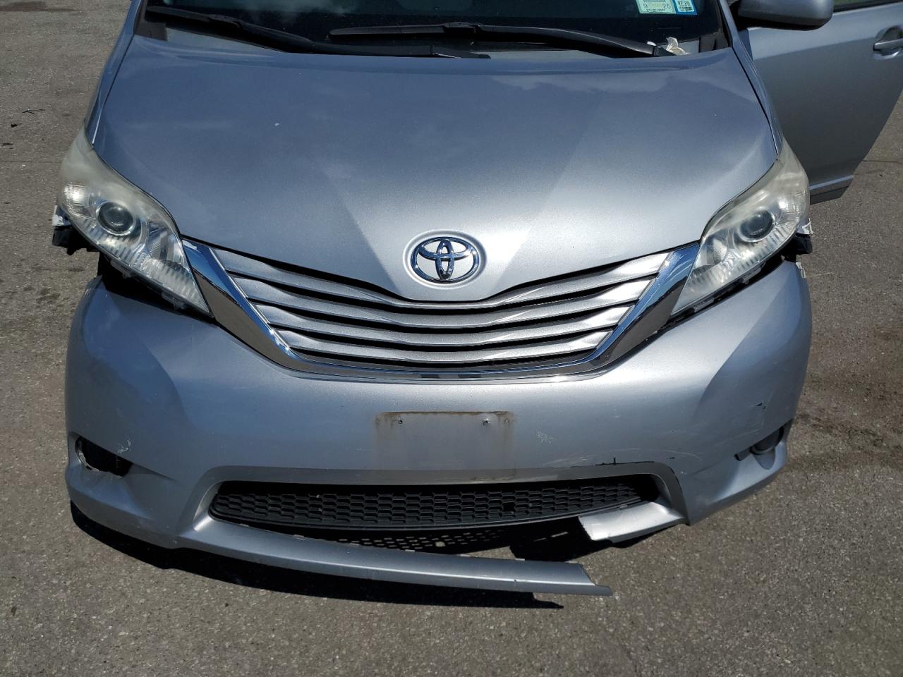 5TDJK3DC3FS118201 2015 Toyota Sienna Le