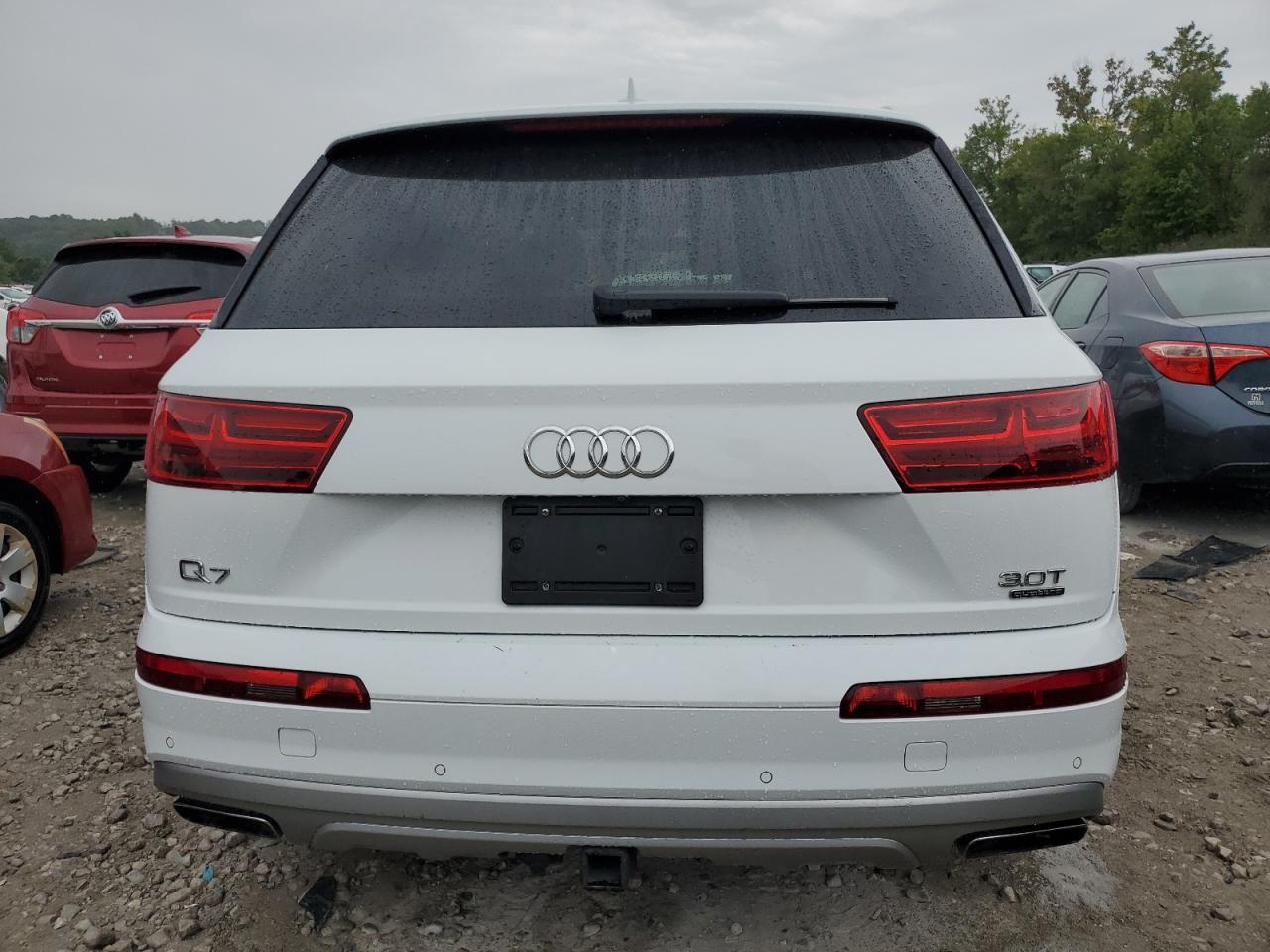 2017 Audi Q7 Premium Plus VIN: WA1LAAF70HD014208 Lot: 66361374