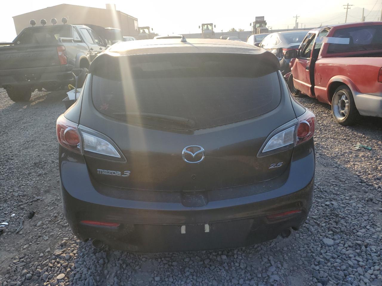 2011 Mazda 3 S VIN: JM1BL1K62B1464282 Lot: 65746224