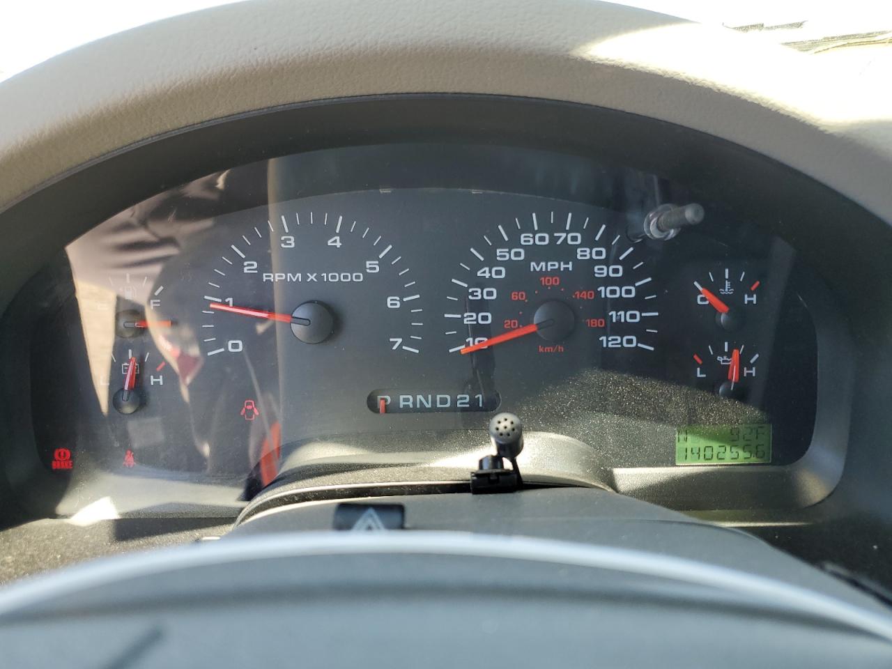 2004 Ford F-150 - Image 9