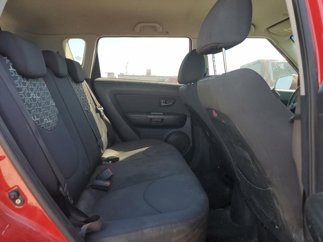 2010 Kia Soul + VIN: KNDJT2A26A7177927 Lot: 68457024