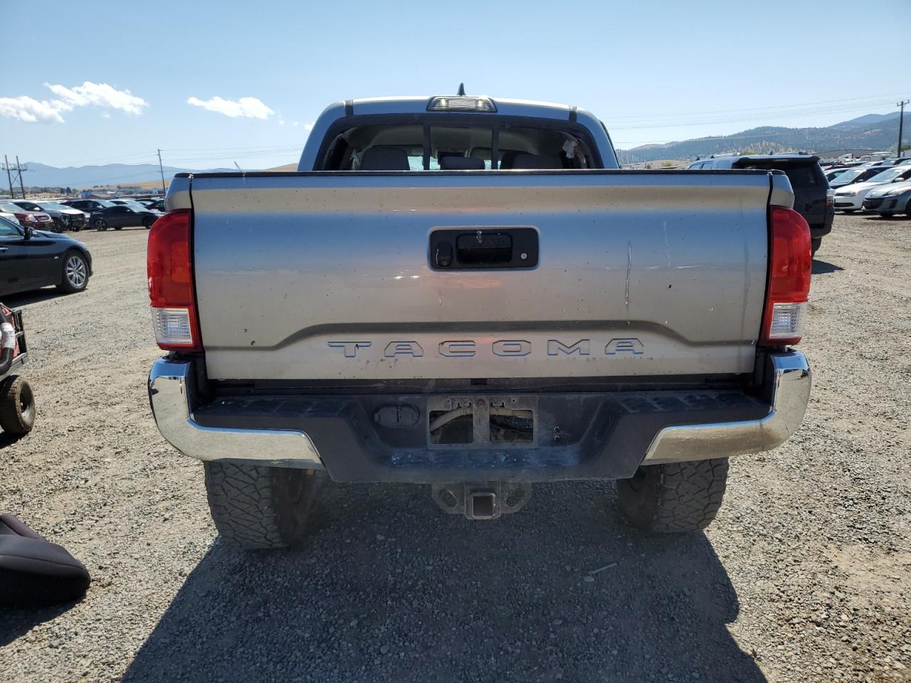 3TMCZ5AN4HM077781 2017 Toyota Tacoma Double Cab