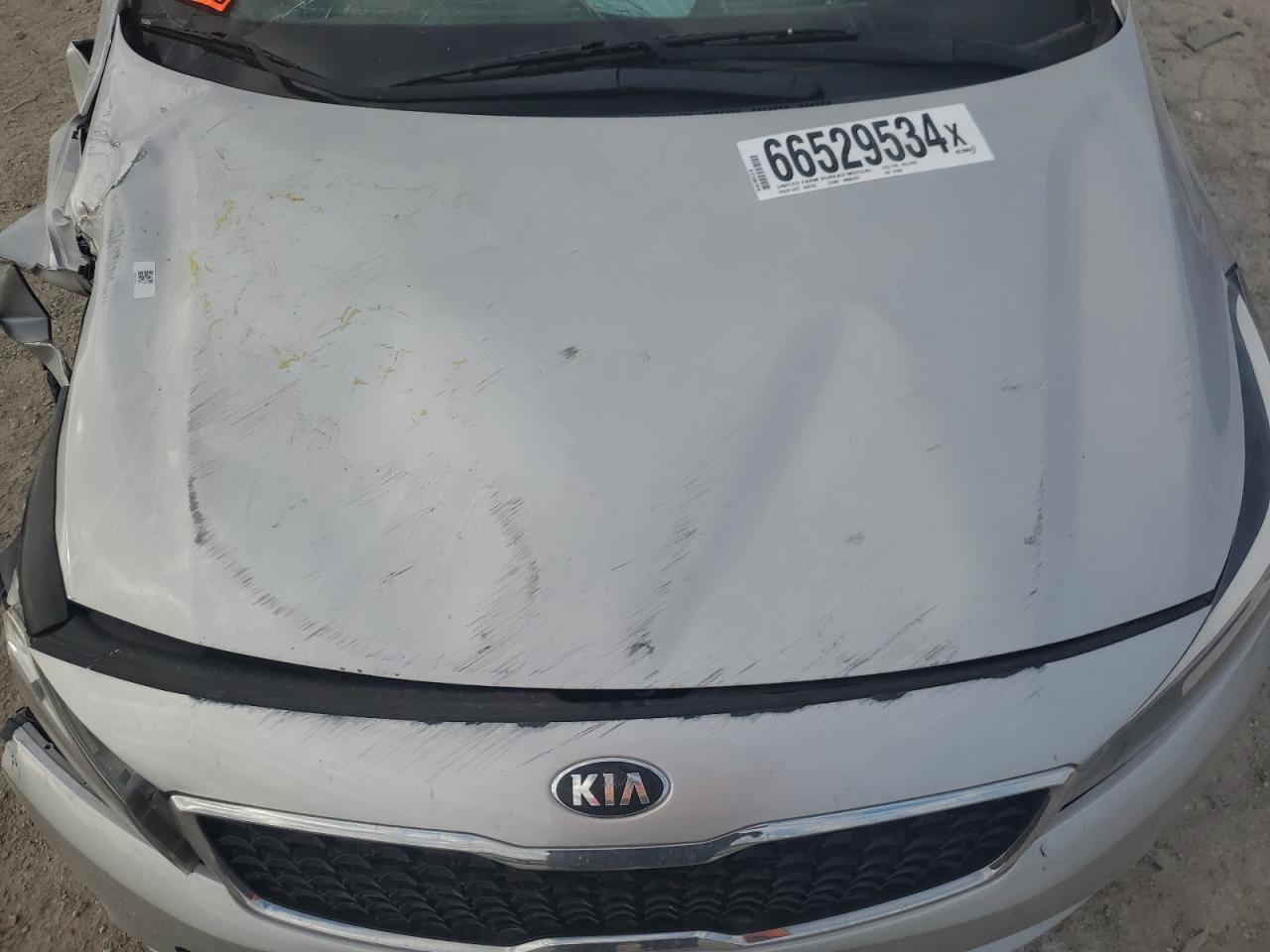 3KPFK4A72JE276907 2018 Kia Forte Lx