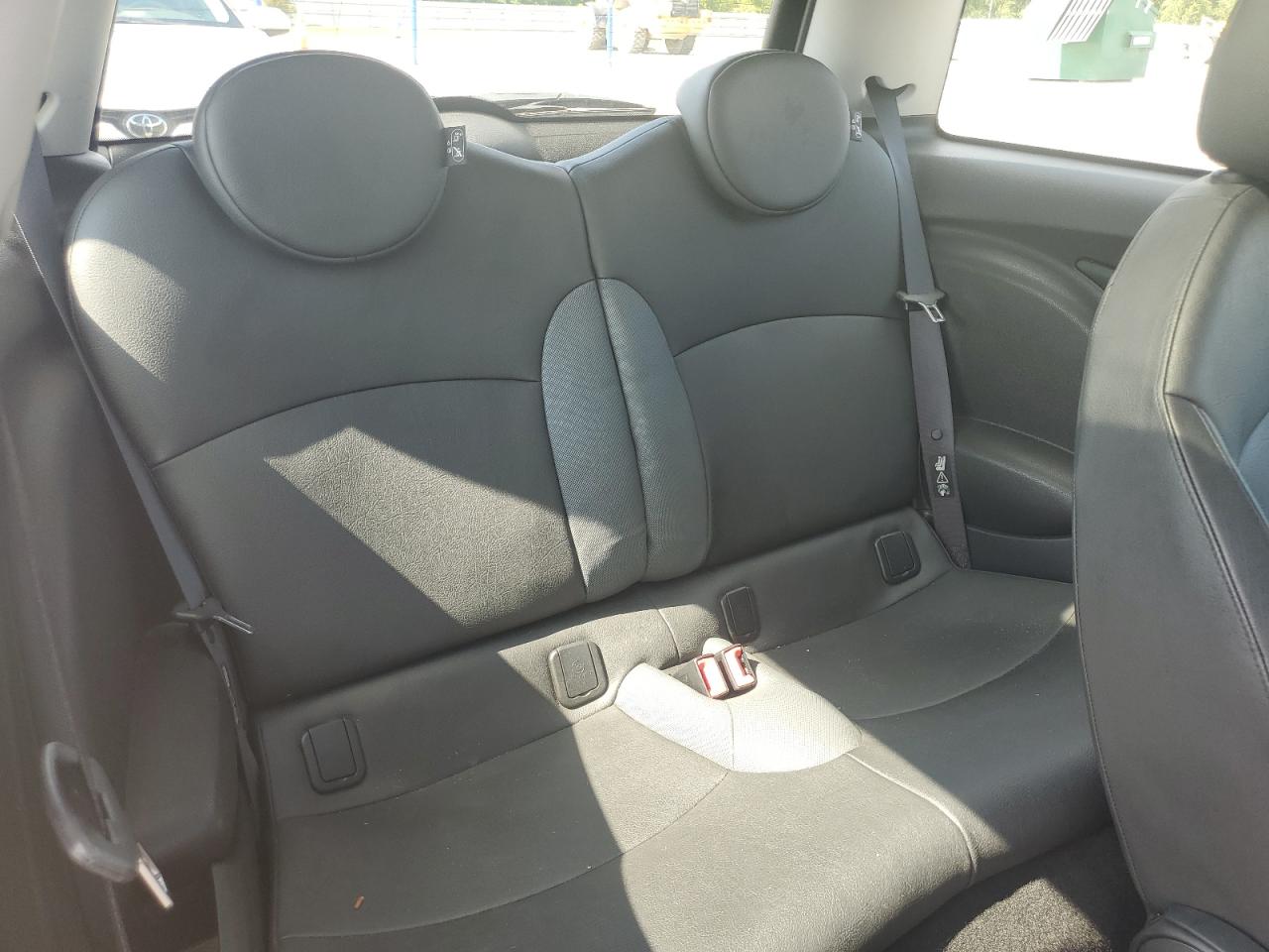 2010 Mini Cooper S VIN: WMWMF7C59ATX45200 Lot: 67235384