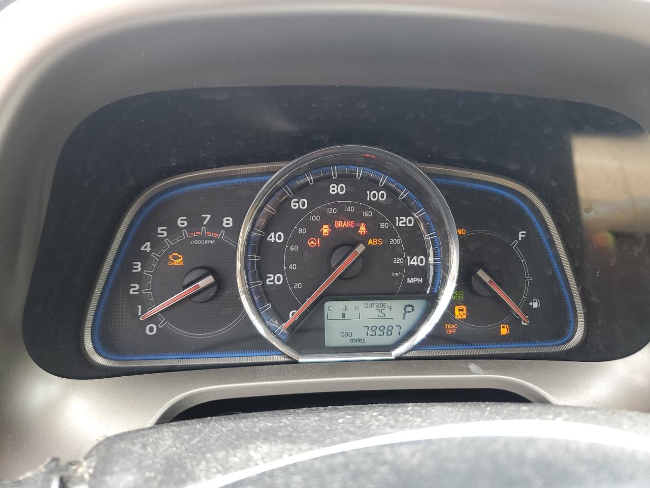 2015 Toyota RAV 4 - Image 9