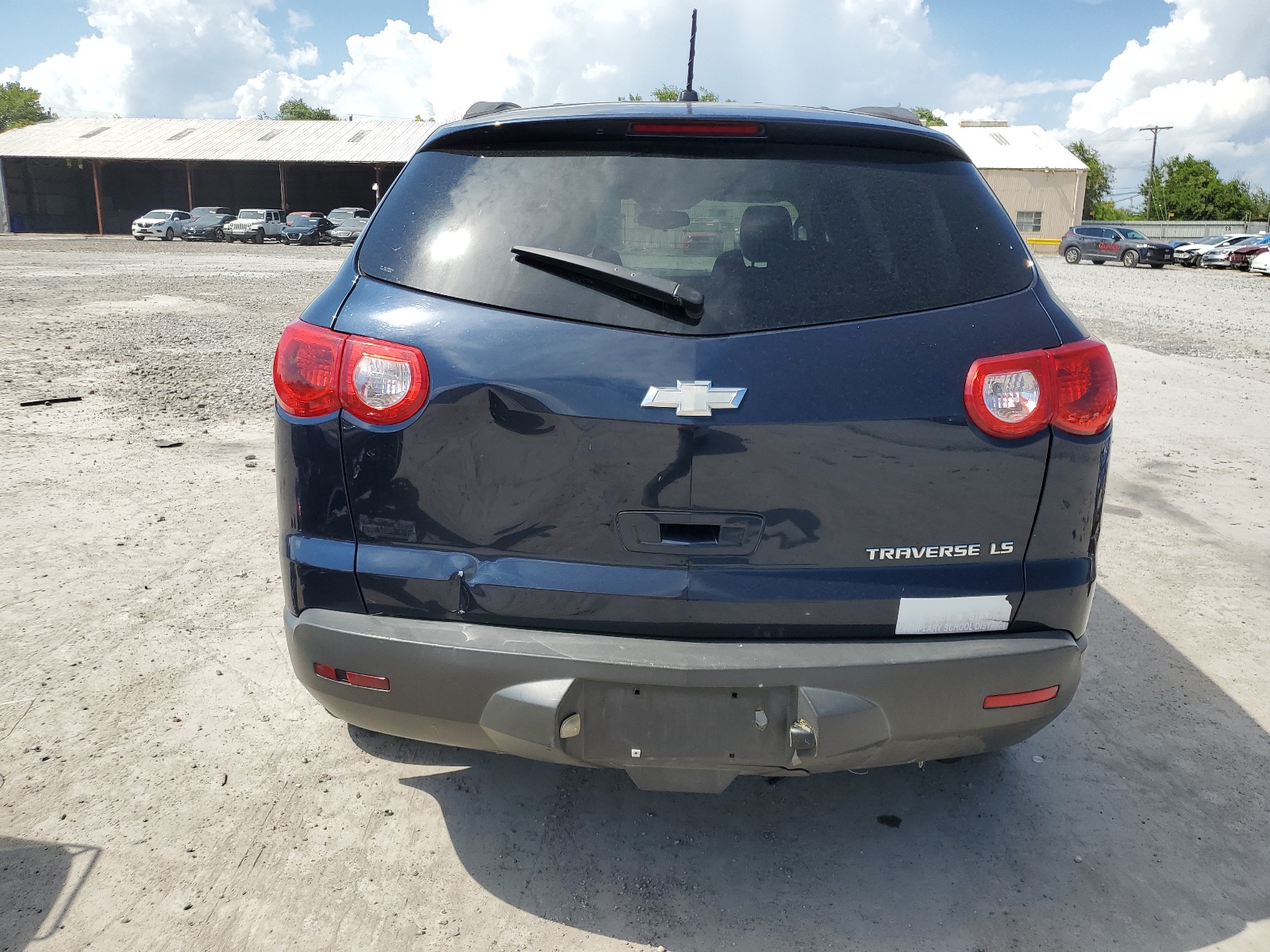 1GNKRFED9CJ157660 2012 Chevrolet Traverse Ls