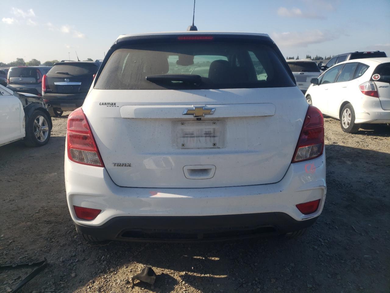 KL7CJKSB7HB076798 2017 Chevrolet Trax Ls