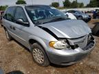 2001 Chrysler Voyager  na sprzedaż w Elgin, IL - Front End