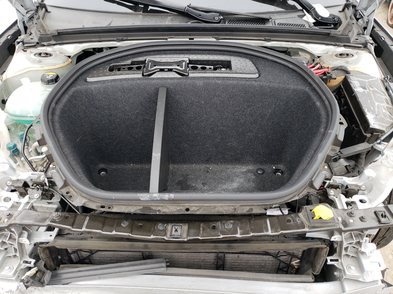 YSMEG3KA3PL145653 2023 Polestar 2