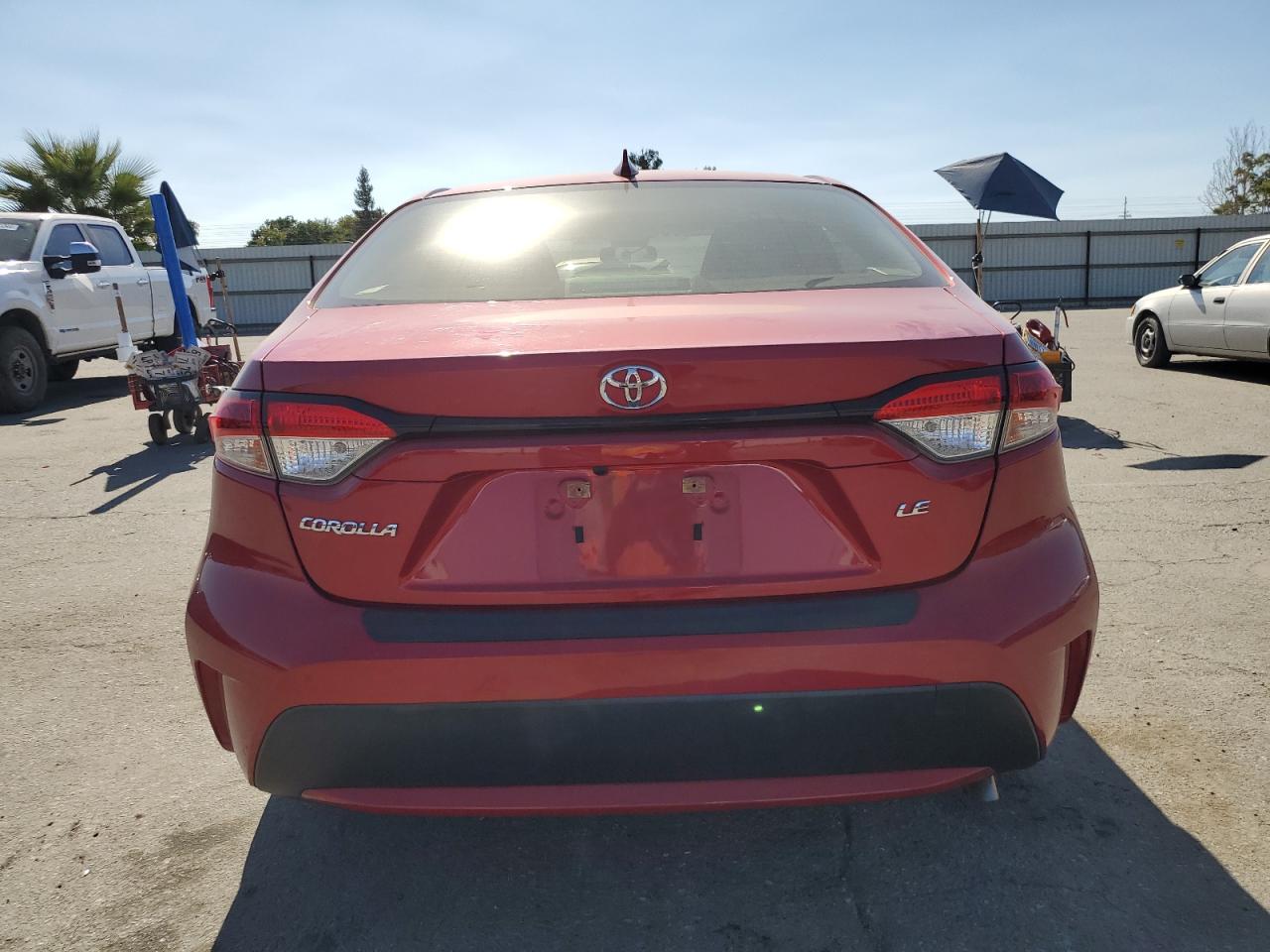 2020 Toyota Corolla Le VIN: JTDEPRAE8LJ085913 Lot: 68313924