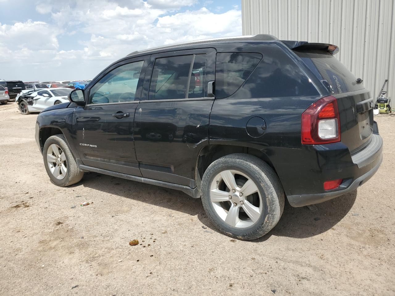 VIN 1C4NJCBB5ED826023 2014 JEEP COMPASS no.2