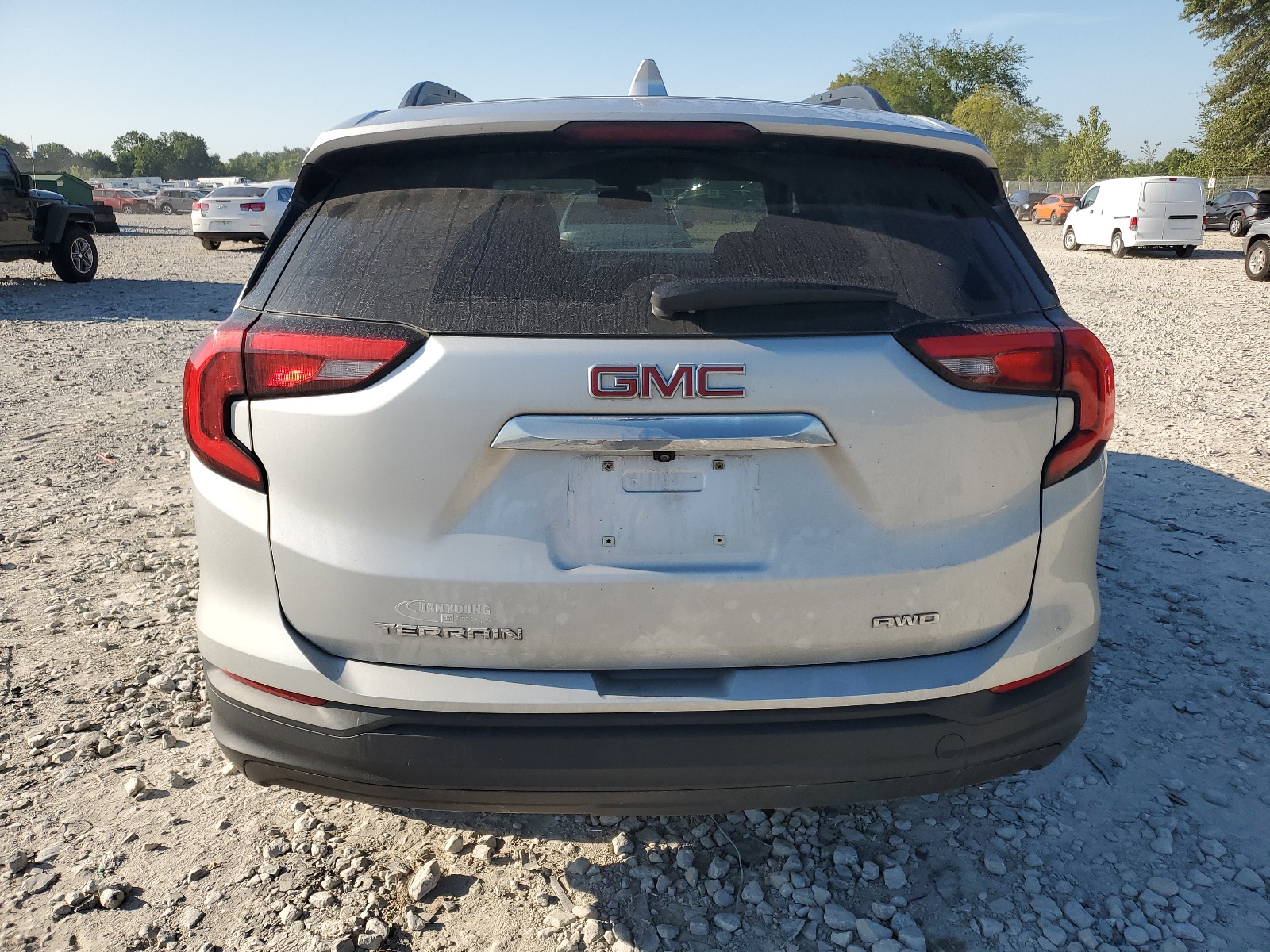 3GKALTEV8KL338001 2019 GMC Terrain Sle