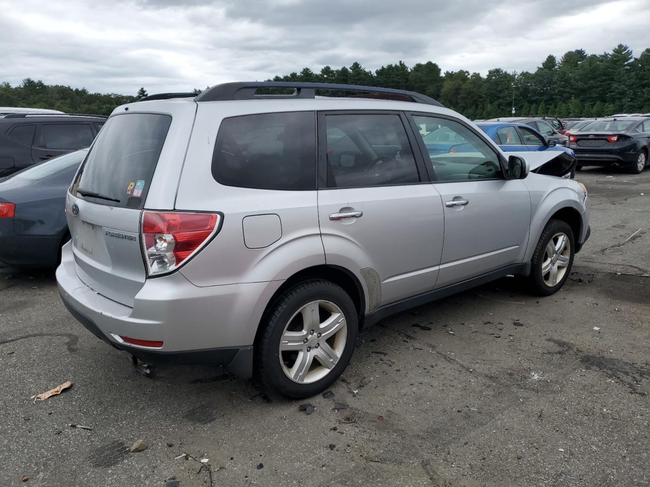2009 Subaru Forester - Image 3