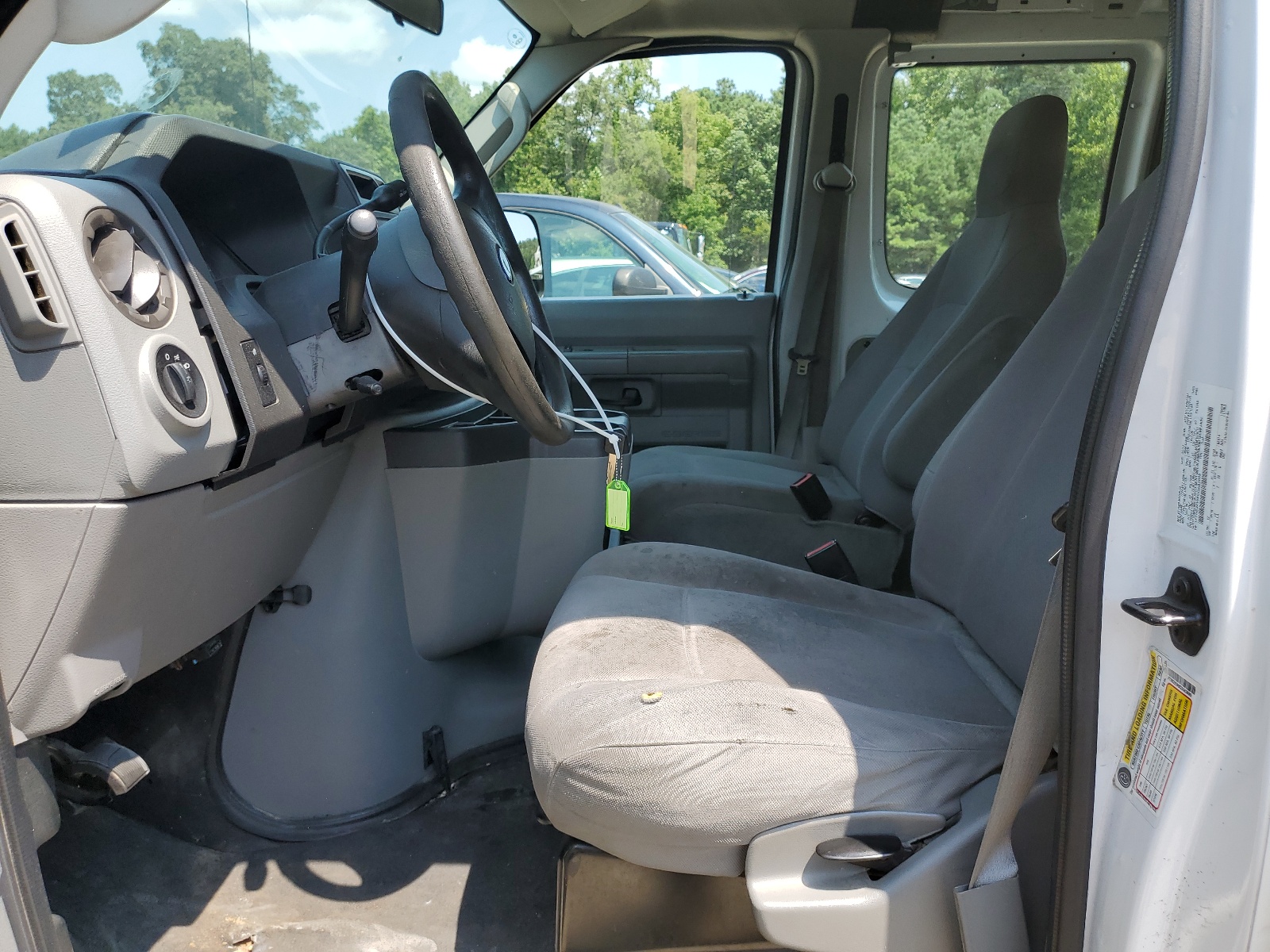 2012 Ford Econoline E250 Van vin: 1FTNE2EW8CDA83805