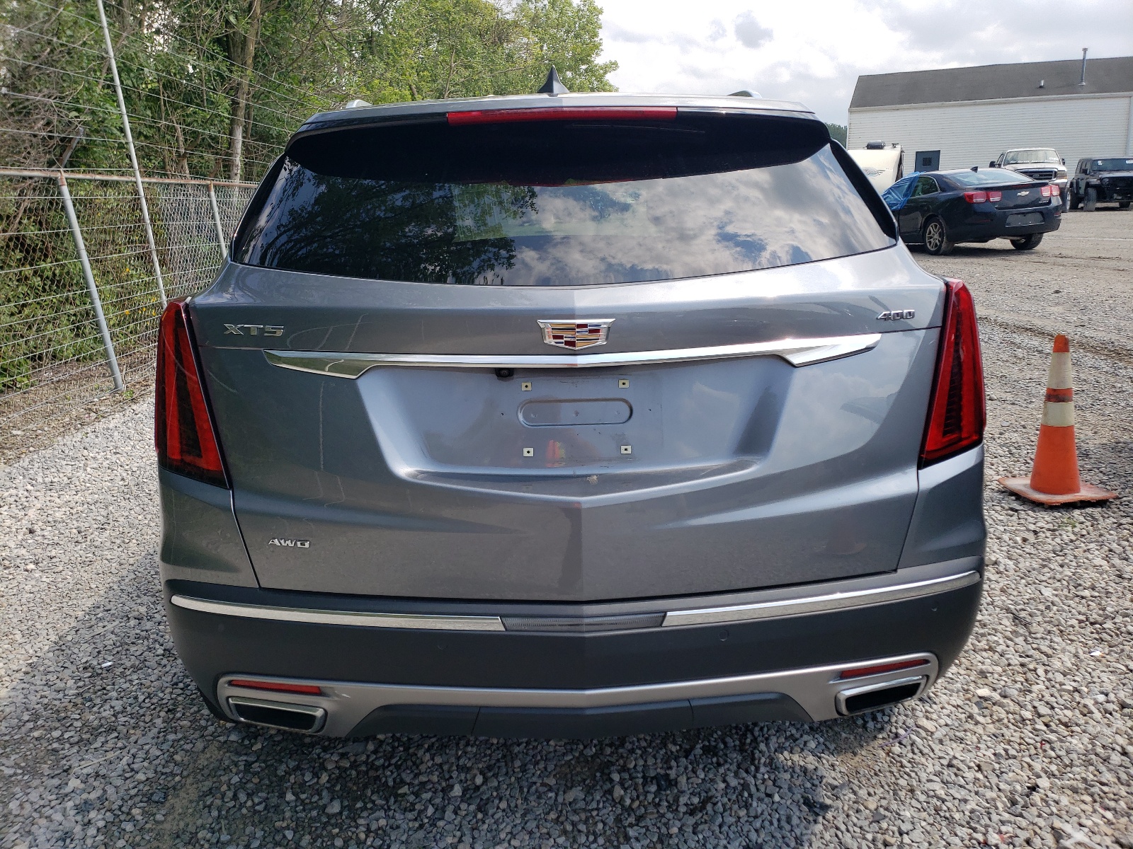 1GYKNDRSXMZ192044 2021 Cadillac Xt5 Premium Luxury