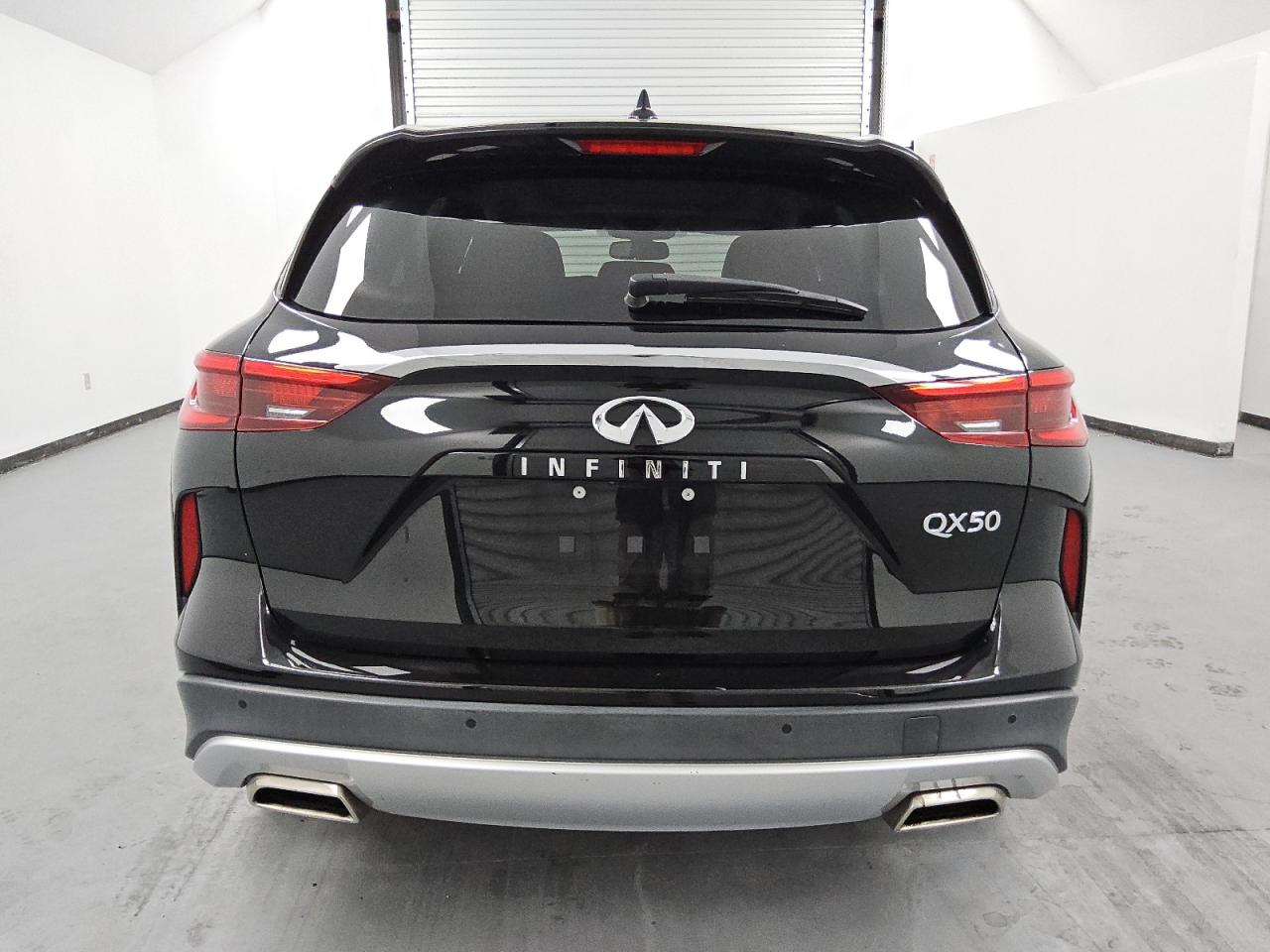 VIN 3PCAJ5CA8MF111230 2021 INFINITI QX50 no.6