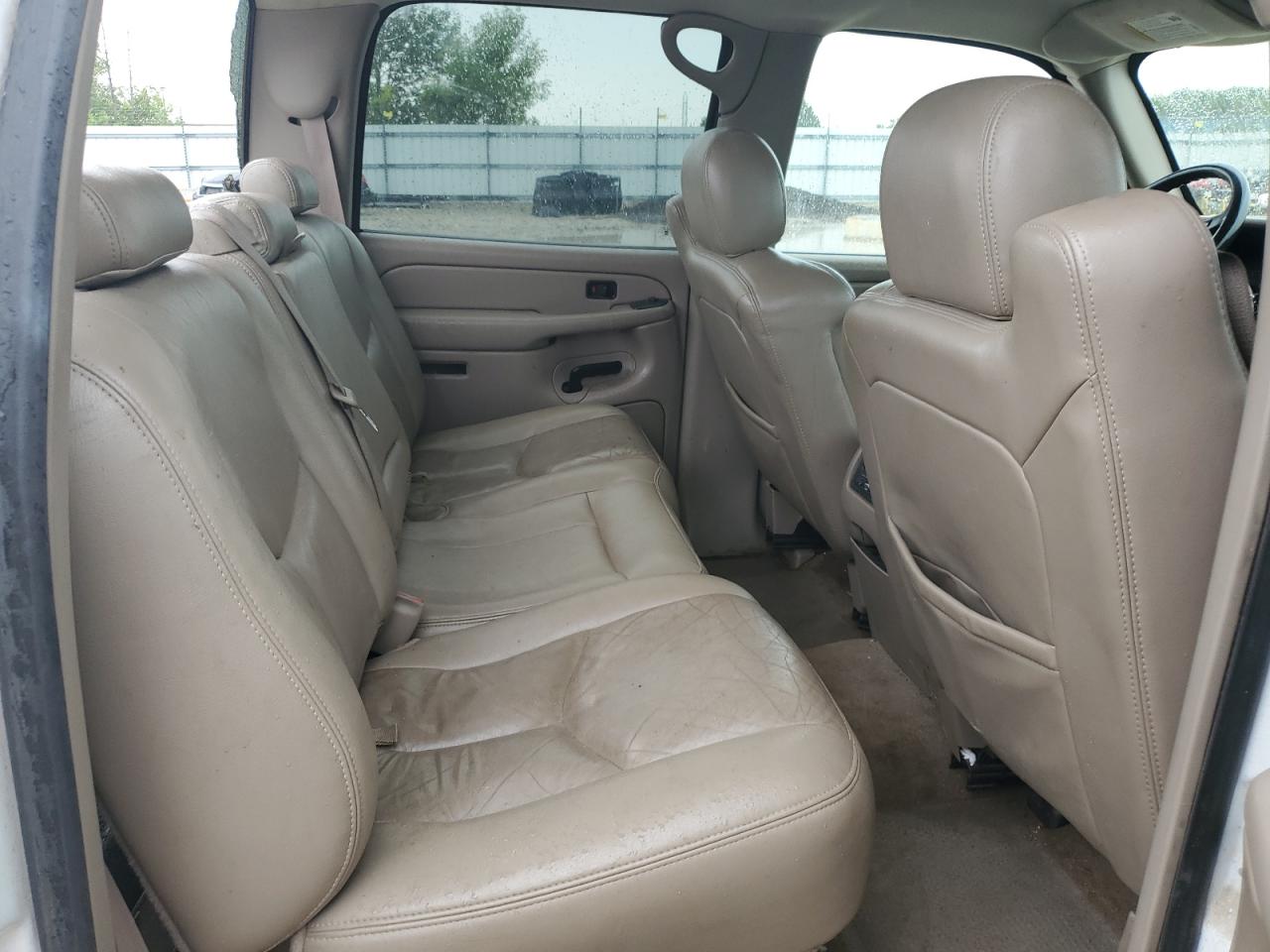 2005 GMC New Sierra K1500 VIN: 2GTEK13T651137371 Lot: 65611484