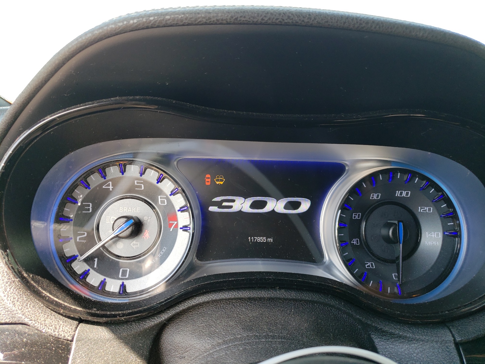 2C3CCAGG7JH149617 2018 Chrysler 300 S