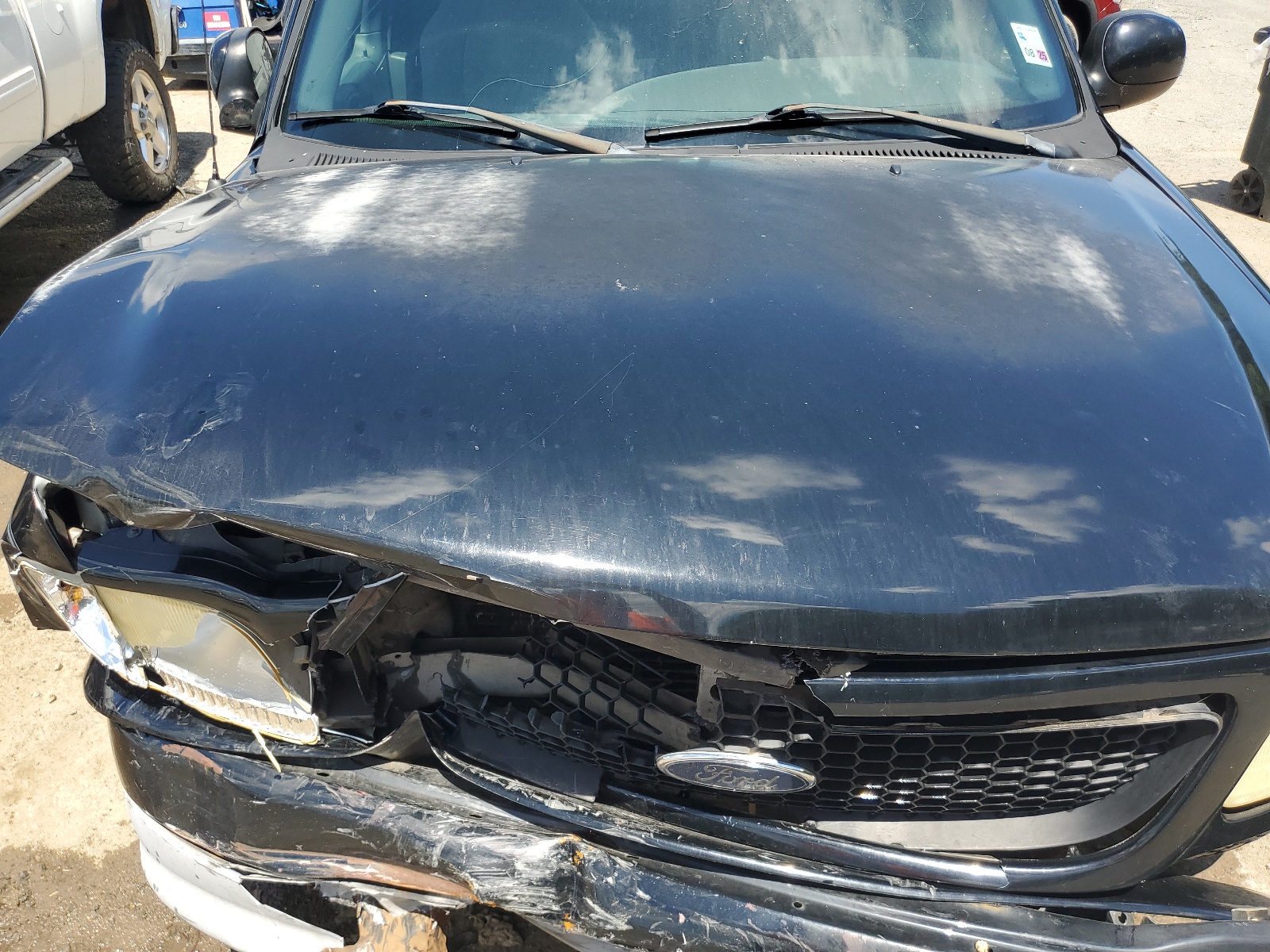 2FTRF07252CA63457 2002 Ford F150