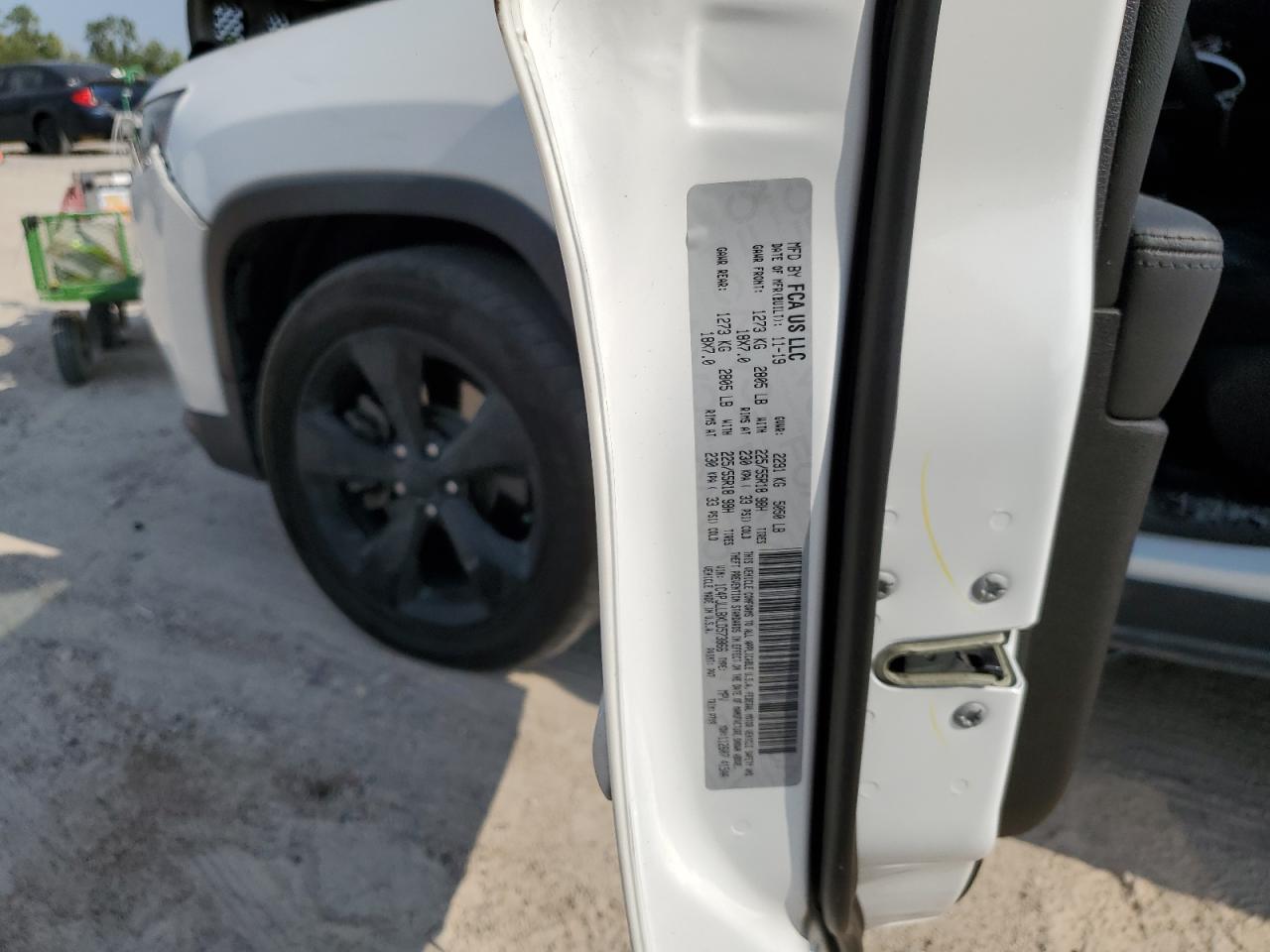 2020 Jeep Cherokee Latitude Plus VIN: 1C4PJLLBXLD573866 Lot: 66922954