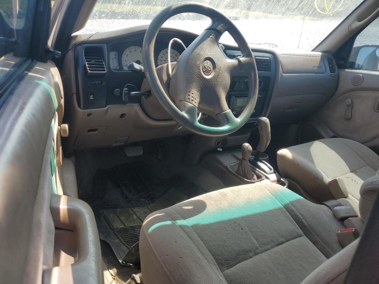 2002 Toyota Tacoma Xtracab VIN: 5TEWM72N82Z029877 Lot: 68259544