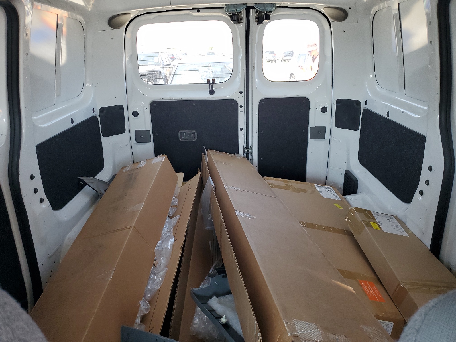 3N6CM0KN5HK722043 2017 Nissan Nv200 2.5S