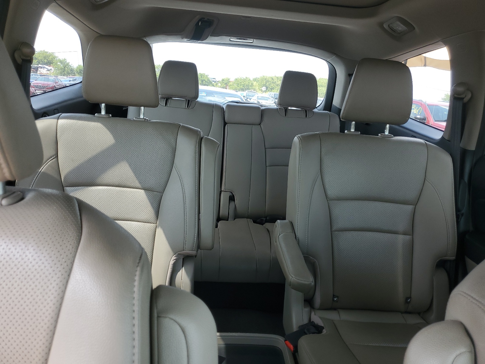 5FNYF6H09GB102000 2016 Honda Pilot Elite