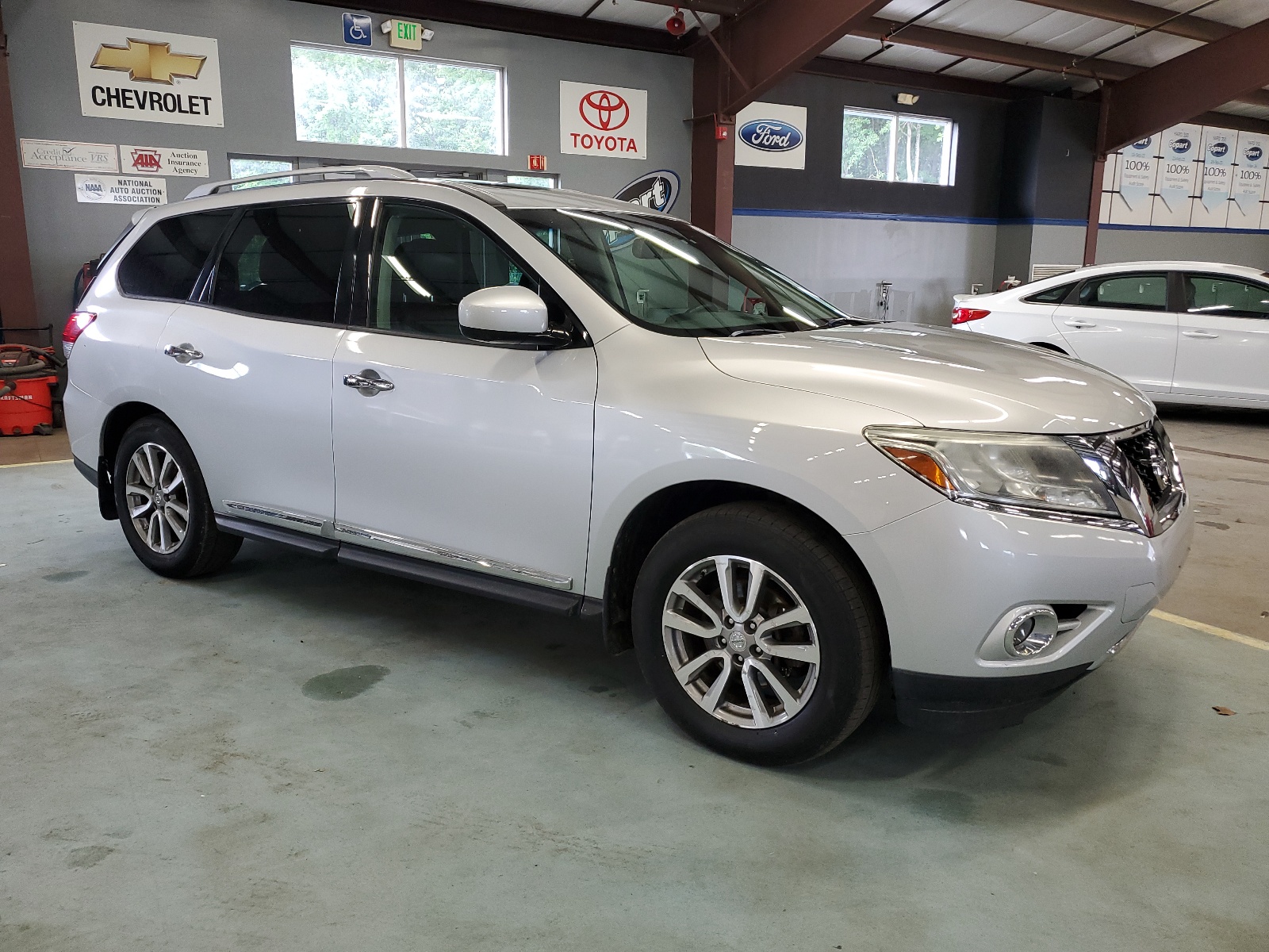 2015 Nissan Pathfinder S vin: 5N1AR2MM9FC615314