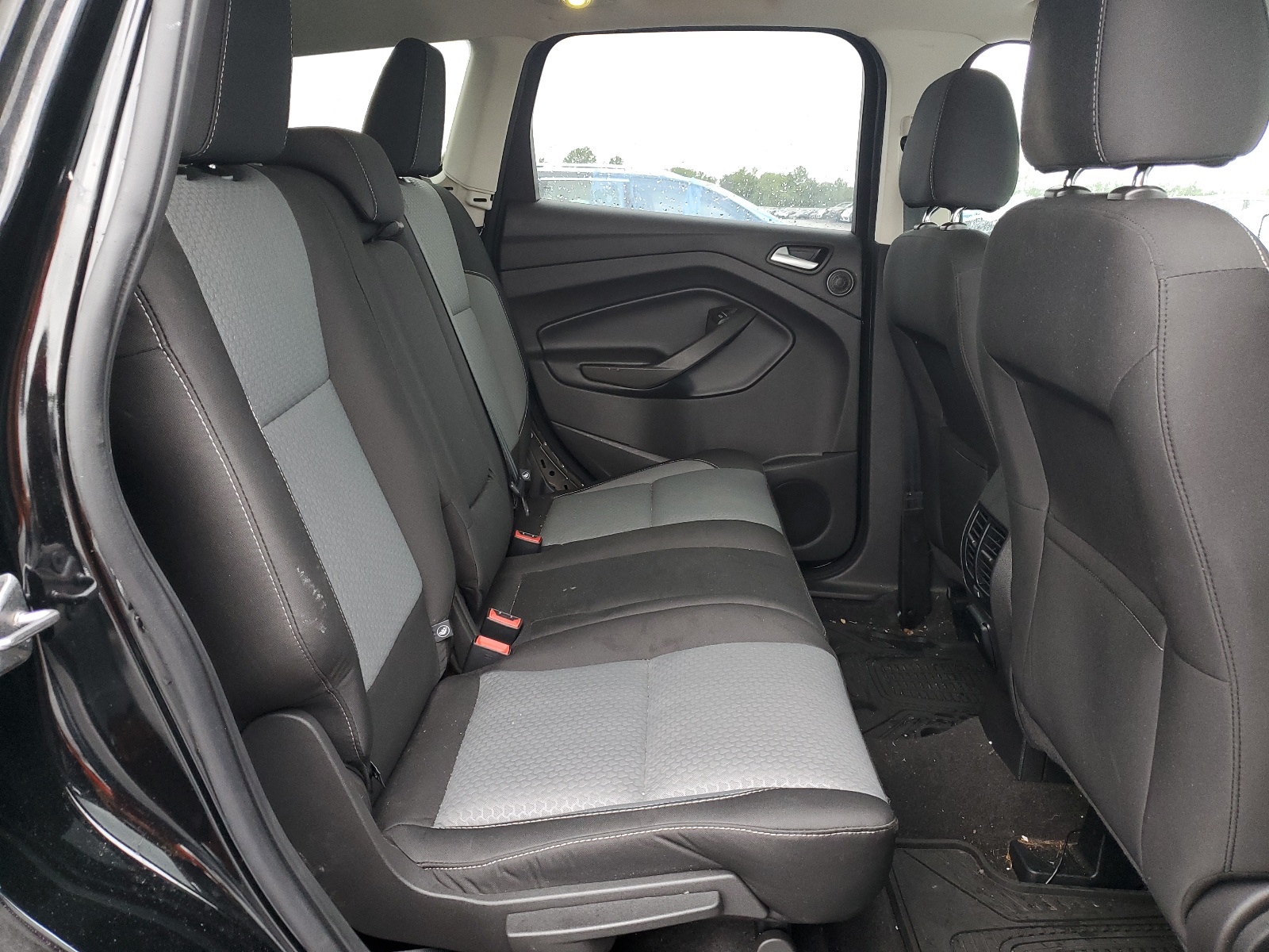 1FMCU9G93HUA08412 2017 Ford Escape Se