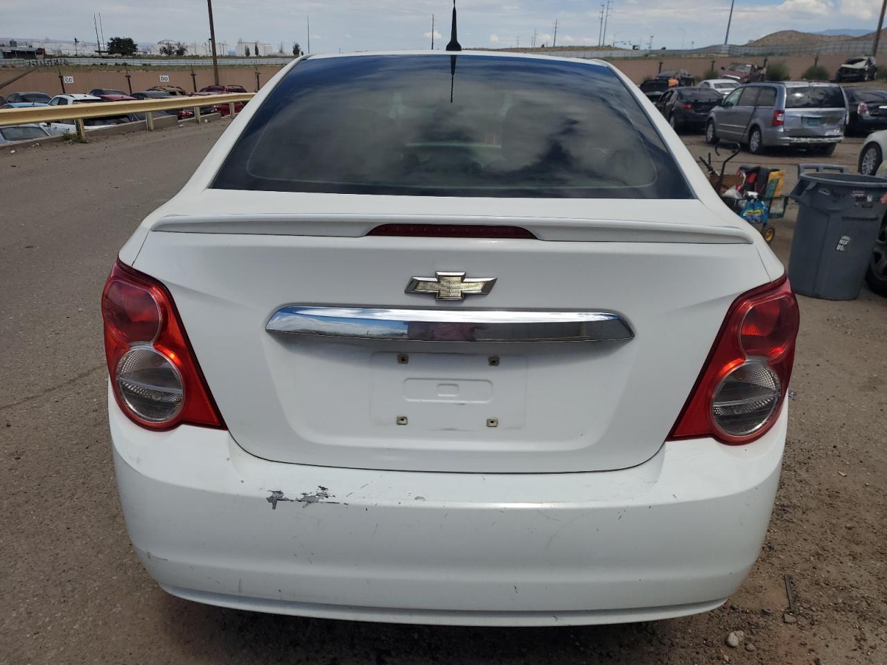 1G1JC5SH8E4130824 2014 Chevrolet Sonic Lt