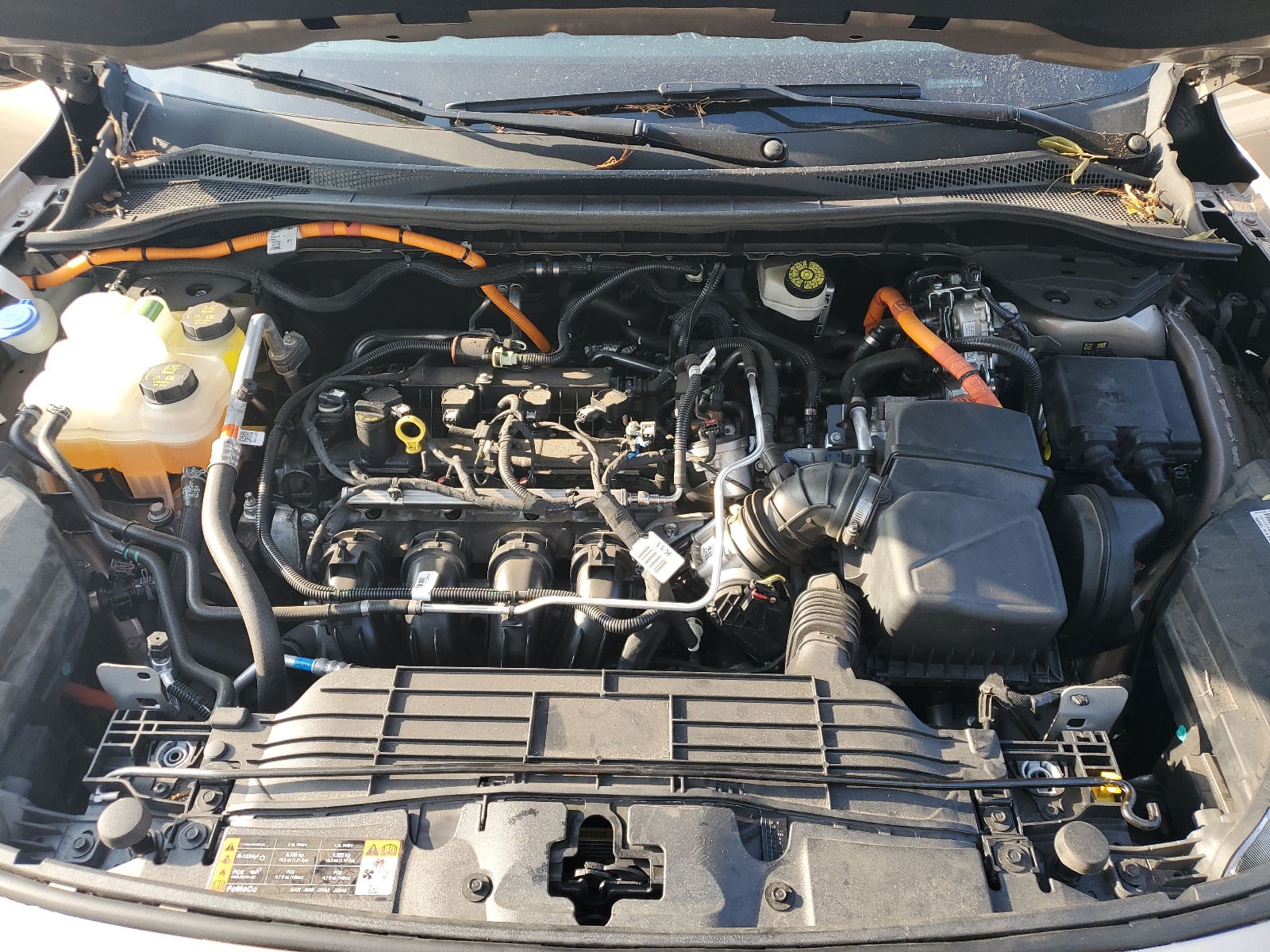 1FMCU0DZ9MUB05561 2021 Ford Escape Titanium