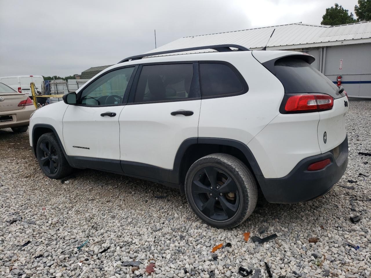 1C4PJLABXGW362275 2016 JEEP GRAND CHEROKEE - Image 2