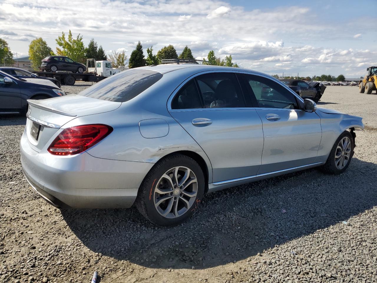 VIN 55SWF4JB5FU061238 2015 MERCEDES-BENZ C-CLASS no.3