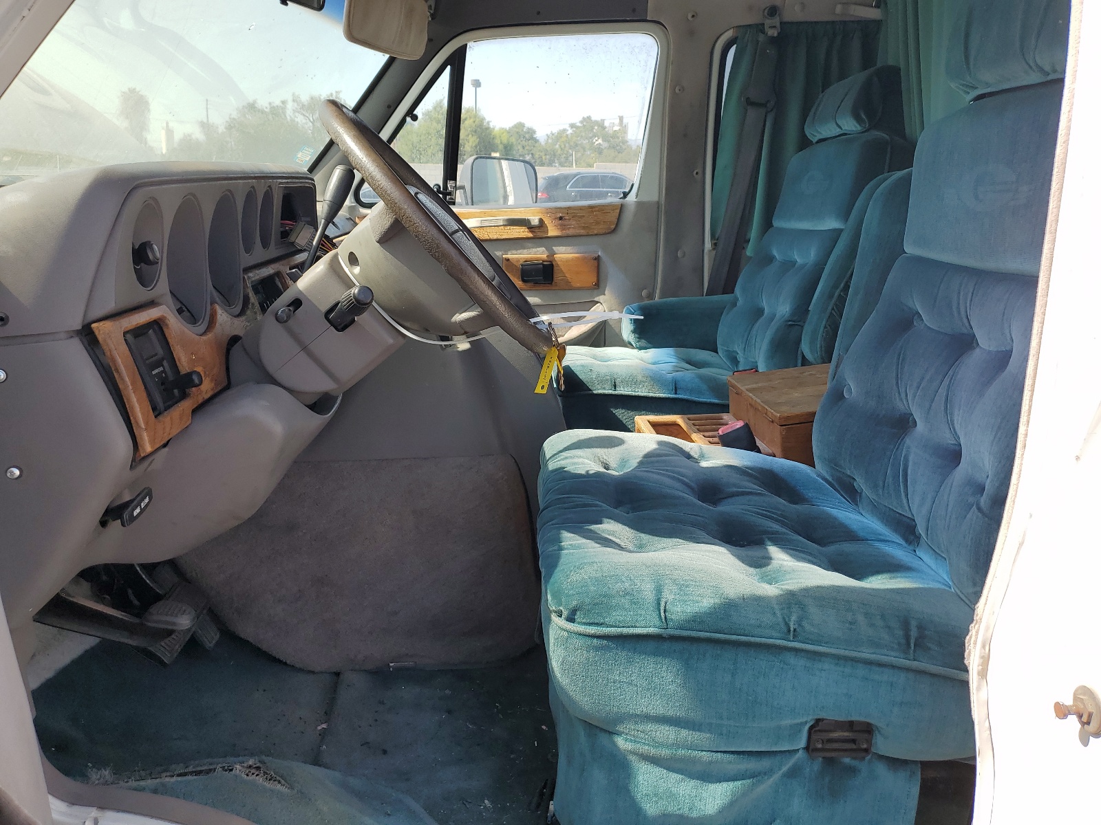 2B6HB21X0SK530088 1995 Dodge Ram Van B2500