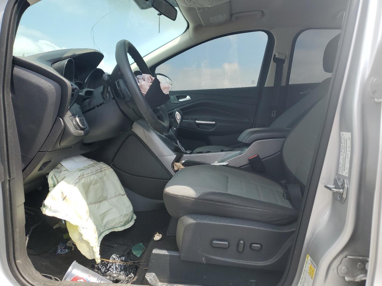 1FMCU0G78GUA72986 FORD ESCAPE 2016