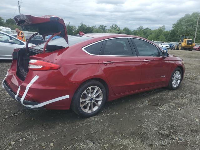  FORD FUSION 2019 Красный