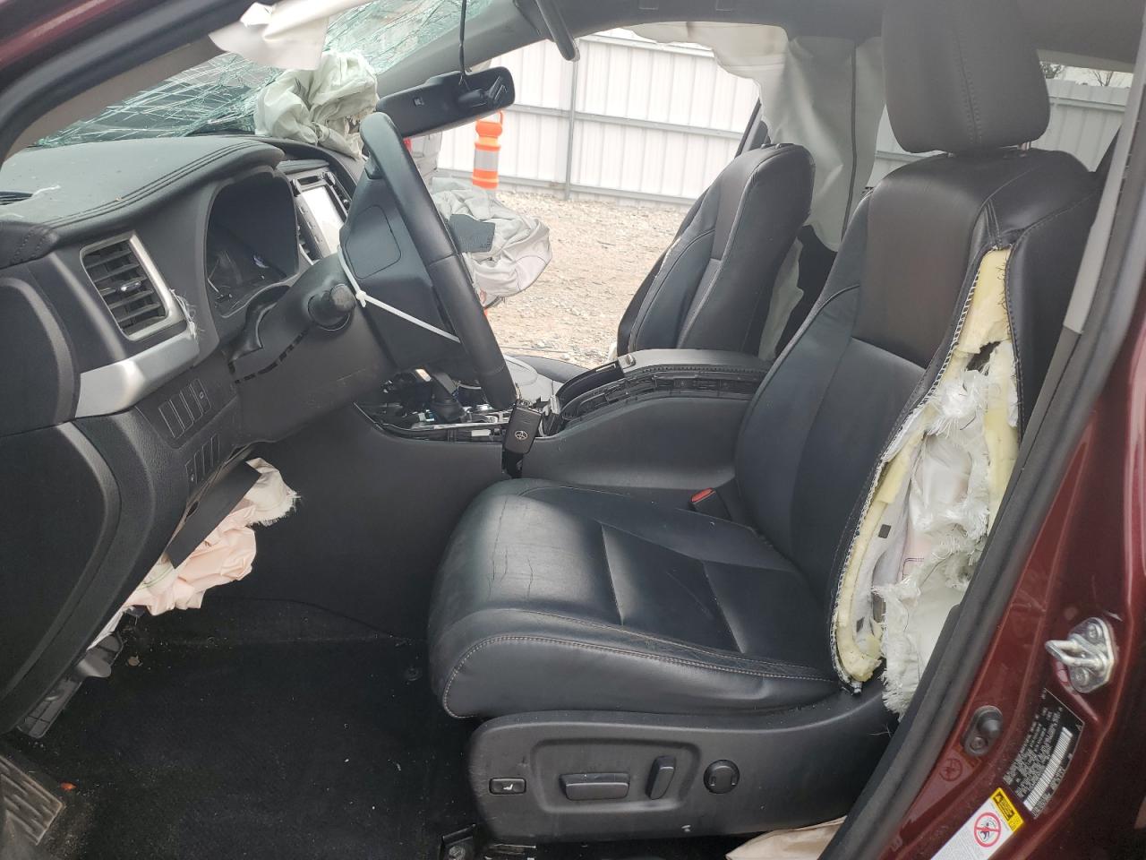 2014 Toyota Highlander Xle VIN: 5TDJKRFH9ES055566 Lot: 65454964